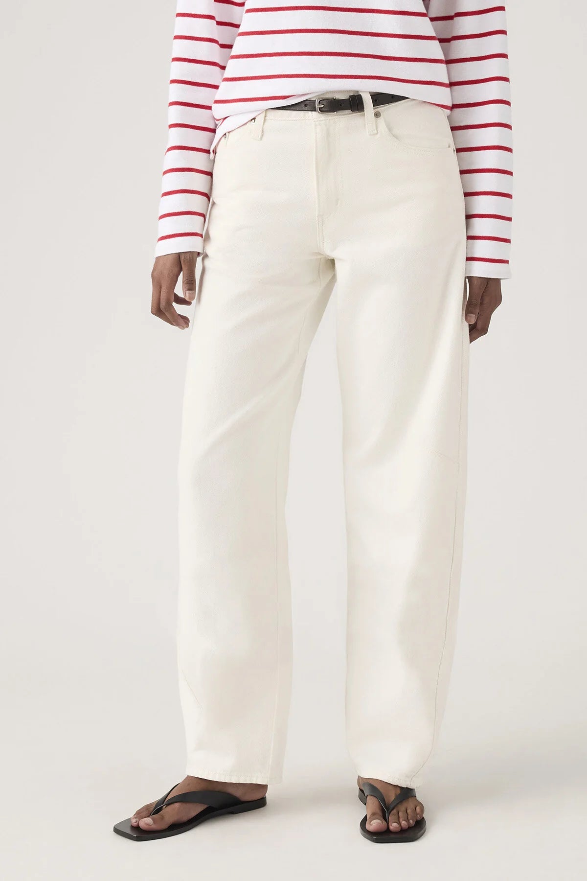 Baggy Dad Barrel Jeans in Truth Slip