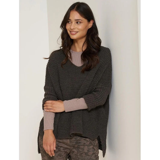 Mitte V-Neck Batwing Knit in Fango