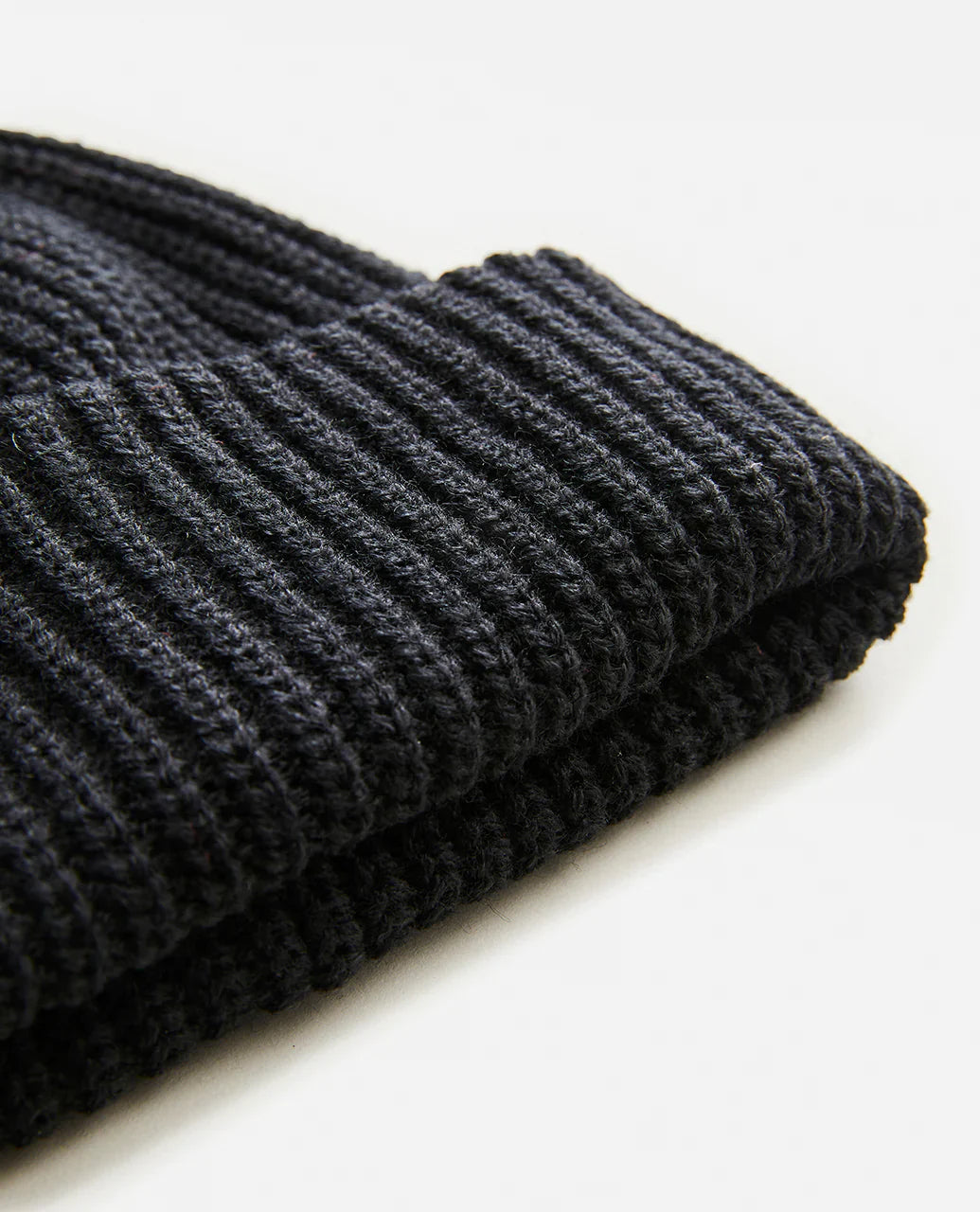 Impact Reg Beanie in Black