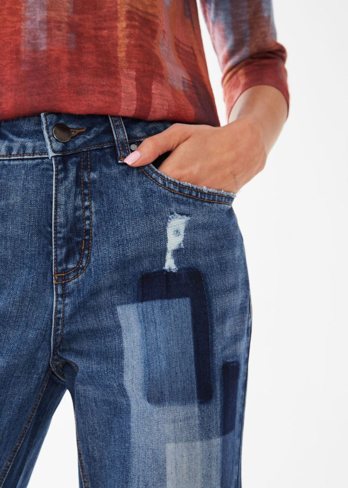 Statement Patches Girlfriend Jeans With Rolled-Up Hem
