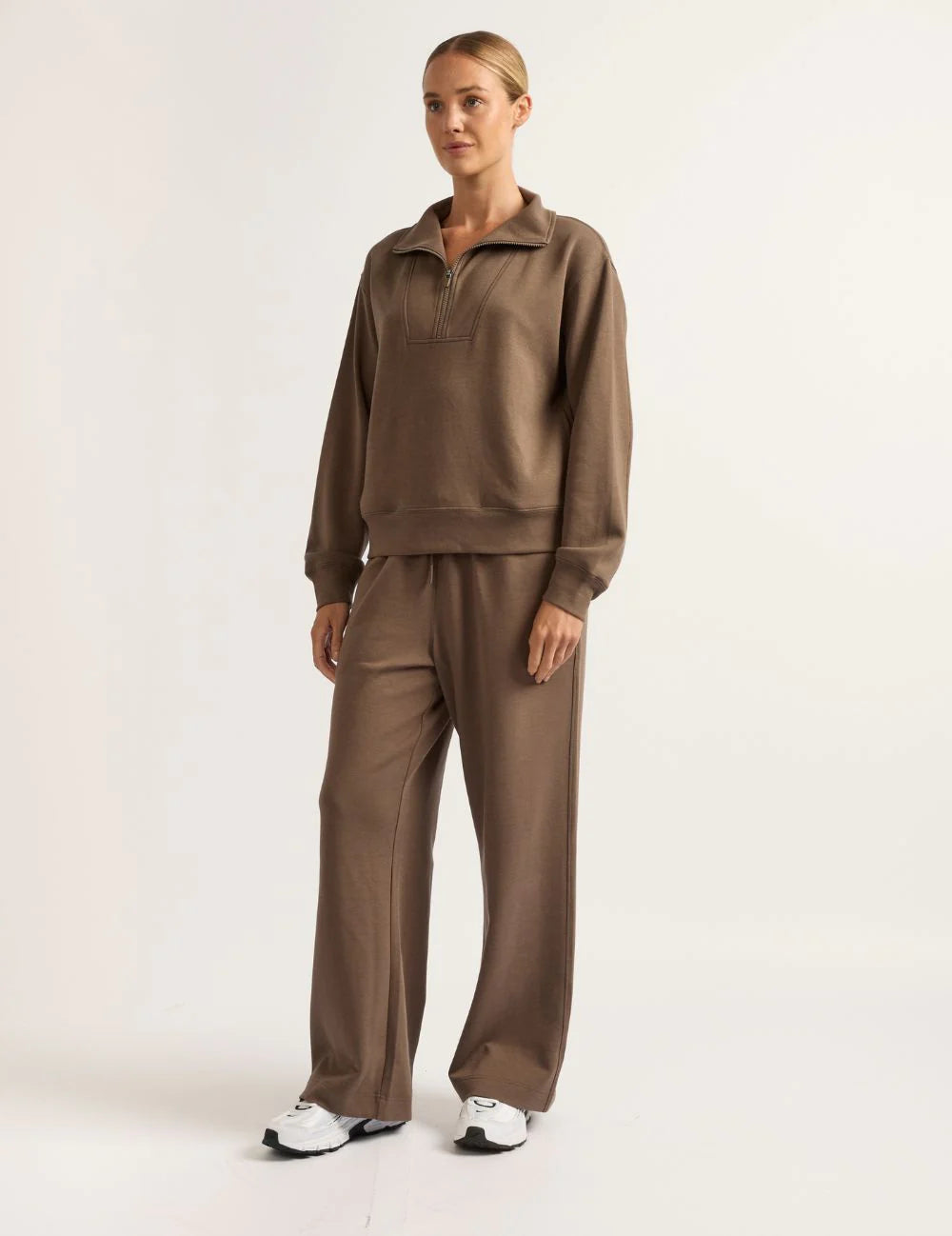 Bamboo Tech Fleece Quarter Zip Sweater in Oyster