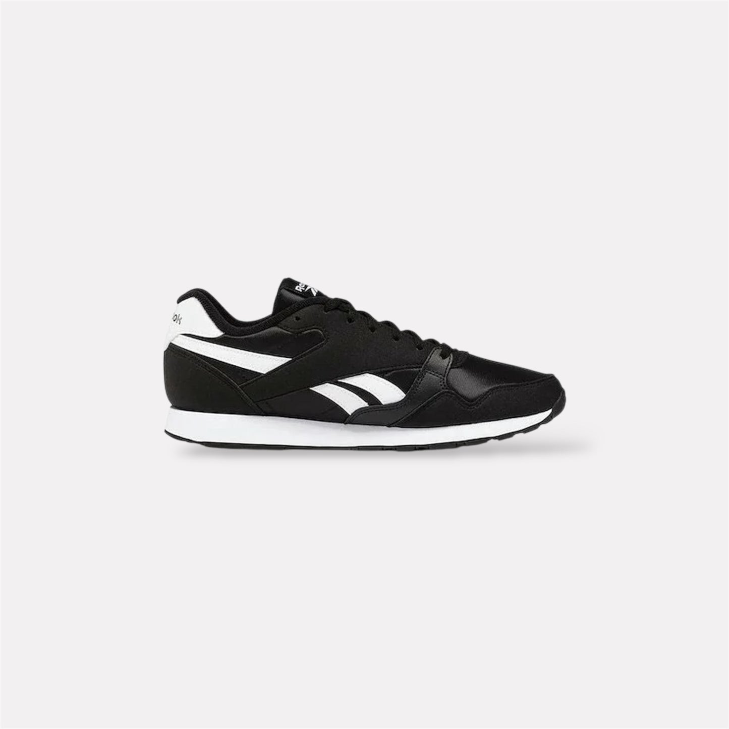 Ultra Flash Unisex Sneaker in Core Black / Cloud White