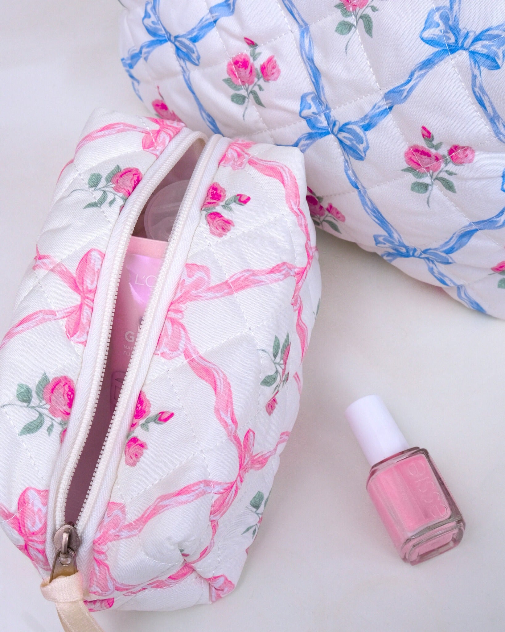 Quilt Cosmetic Bag in Pink Bows & Roses