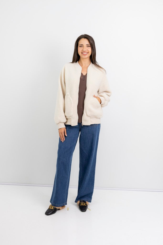 Arcadia Lined Teddy Zipper Jacket in Cream