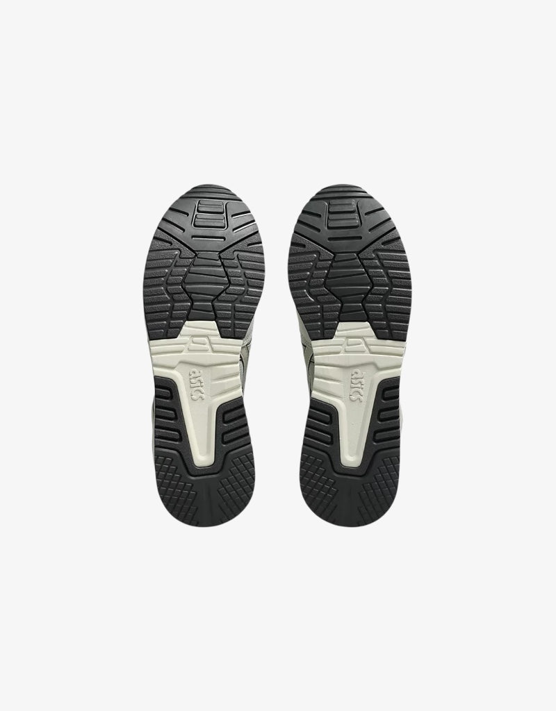 Mens Lyte Classic in Dried Leaf Green / Fossil