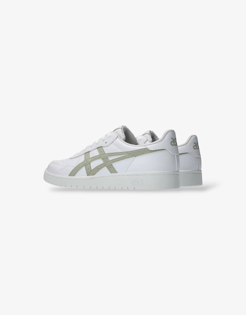 Womens Japan S in White / Dried Leaf Green