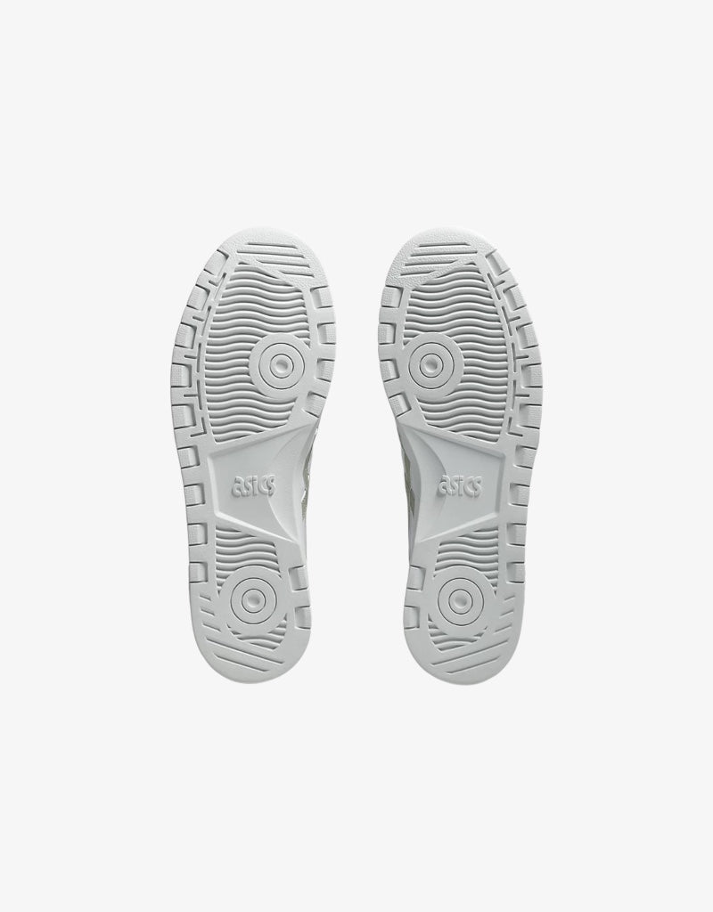 Womens Japan S in White / Dried Leaf Green