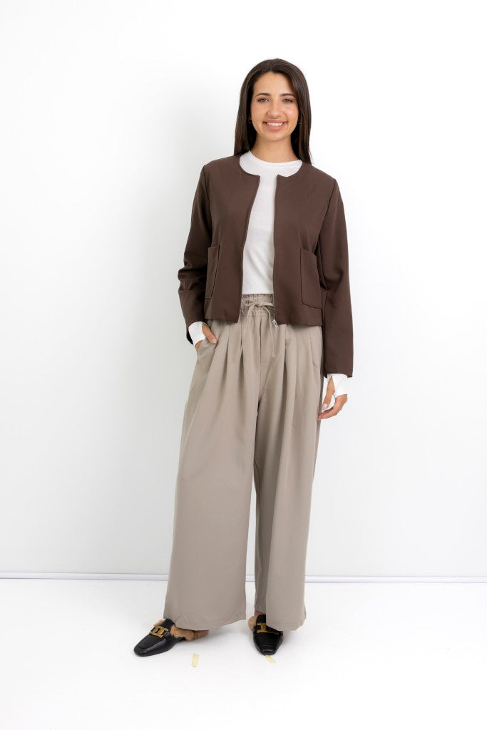 Burbank 2 Pocket Lined Zipper Jacket in Chocolate