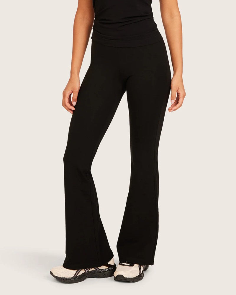 Forme High Waist Flare Pants in Black