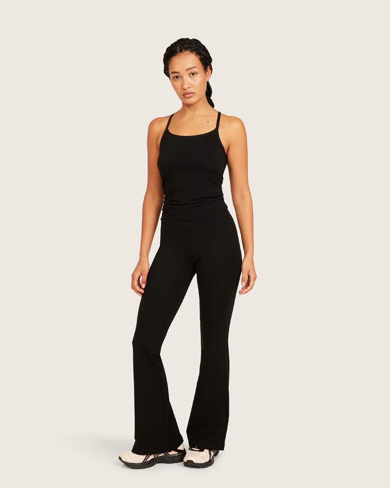 Forme High Waist Flare Pants in Black
