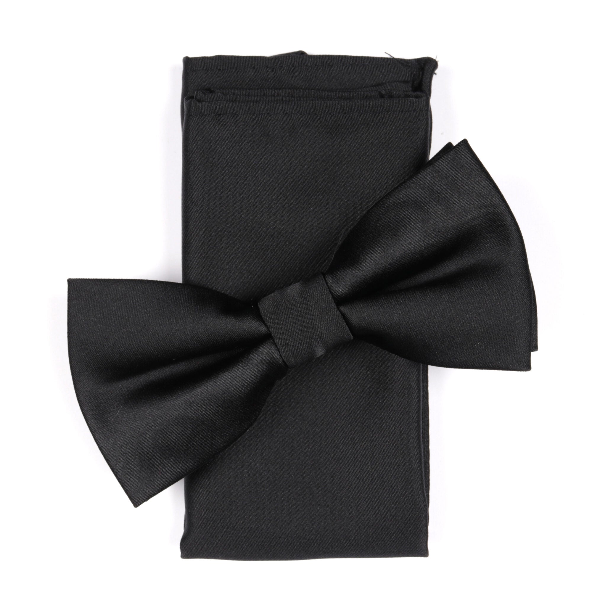 Bow Tie With Matching Pocket Square in Black