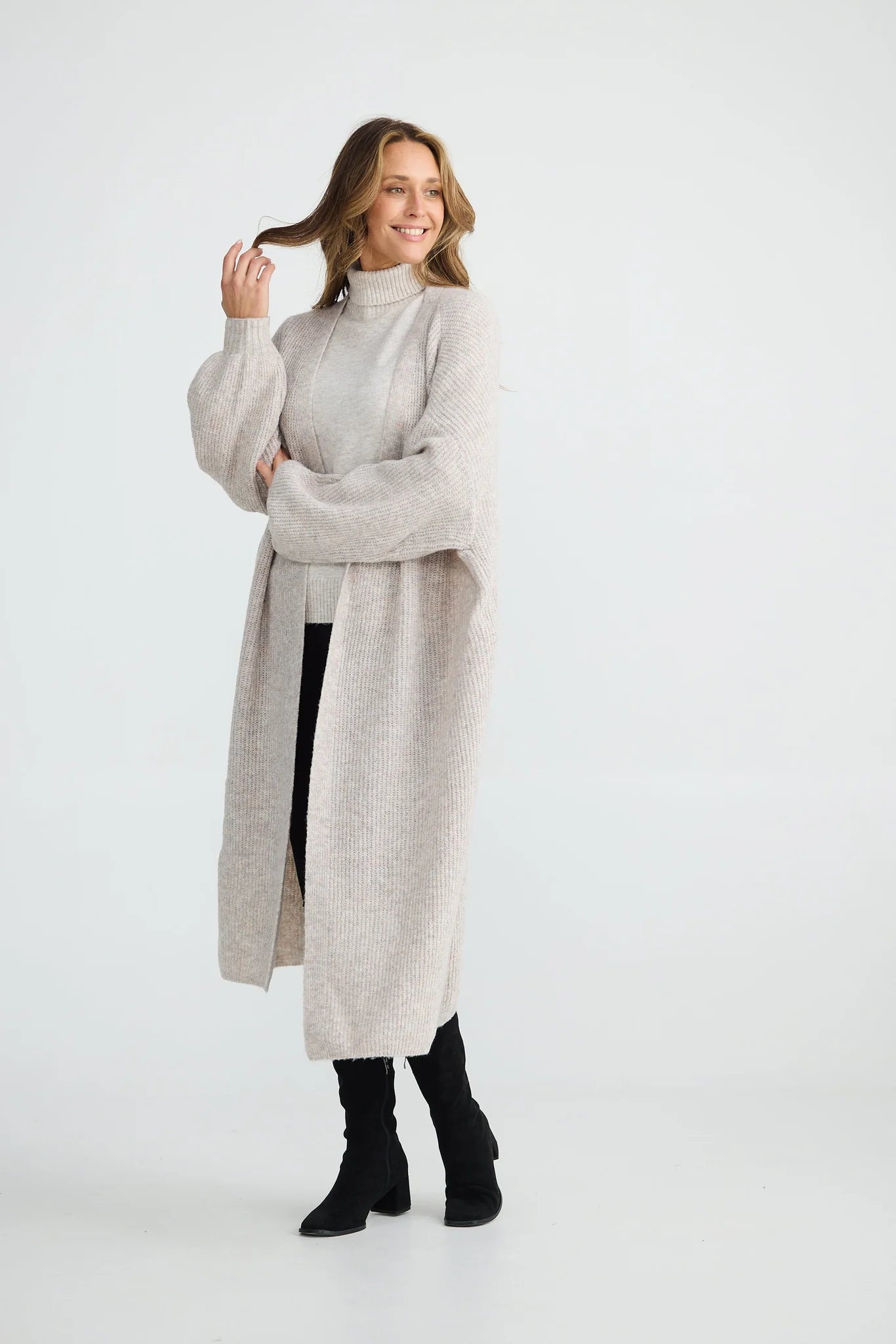 Bentley Long Cardigan in Grey