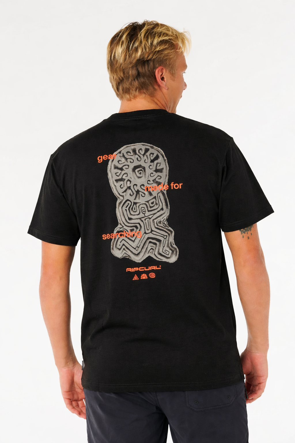 Search Sundial Tee in Black