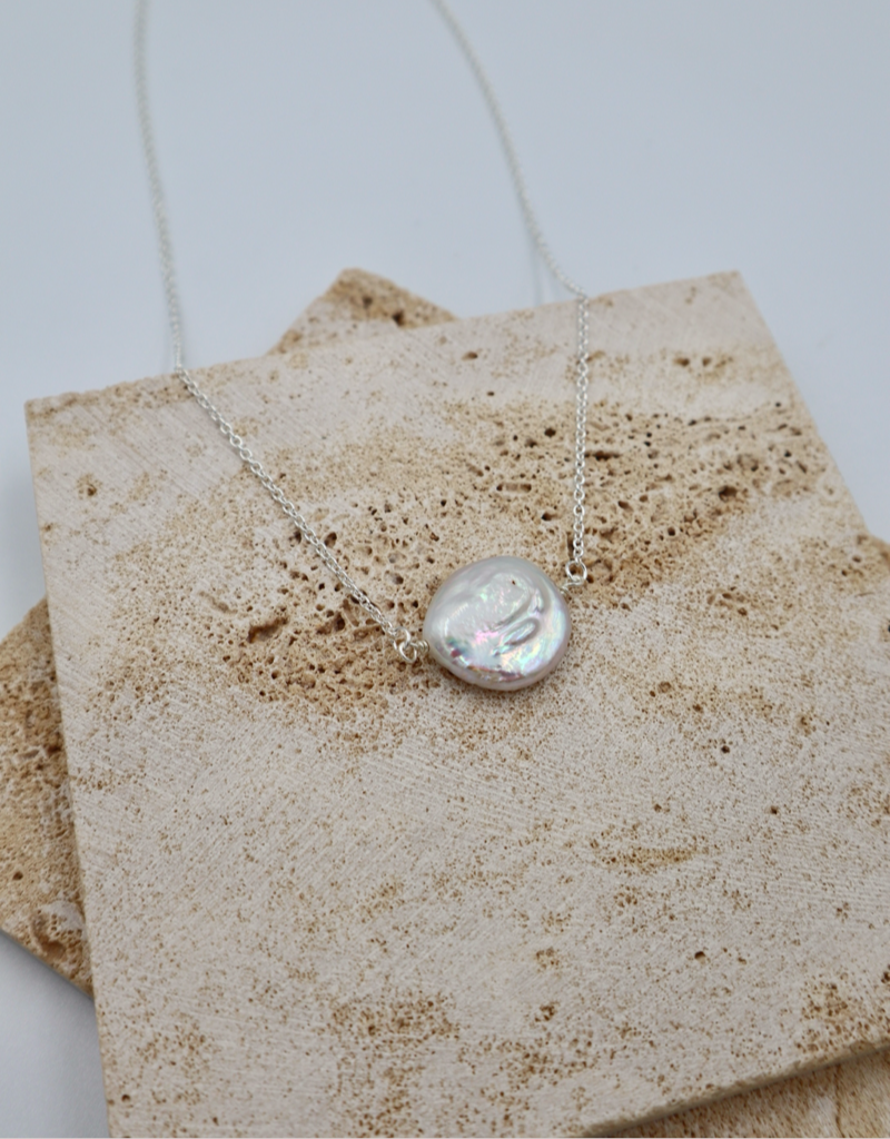 Coin Pearl on Extra Fine Chain