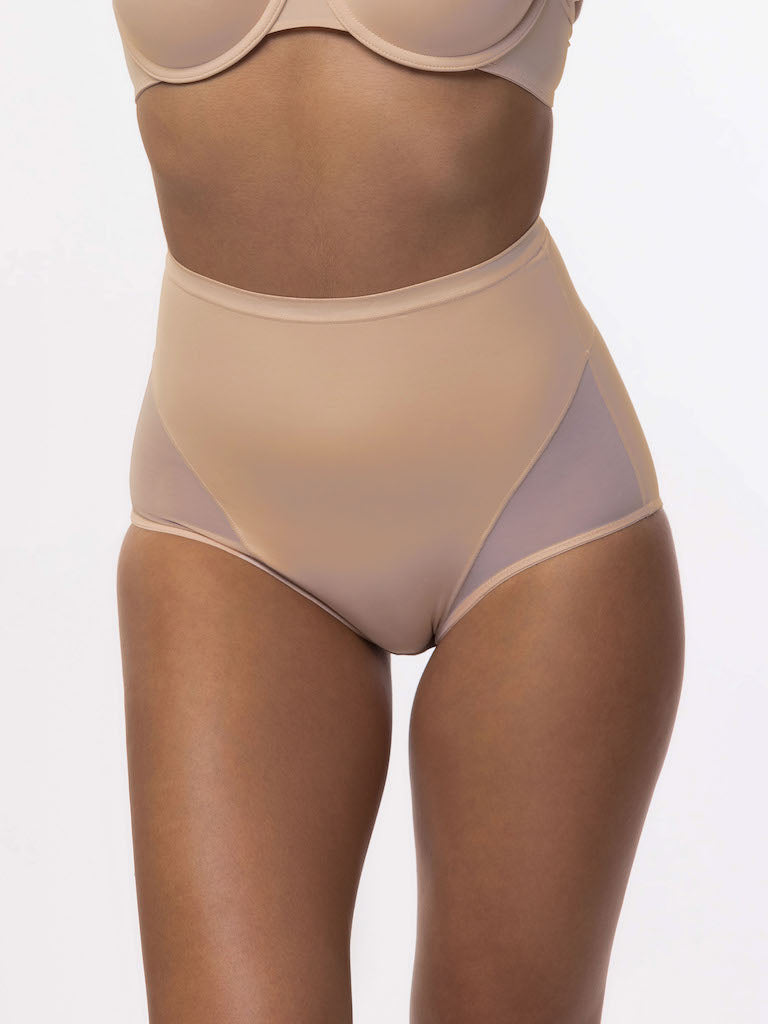 Alina Shaping Brief in Beige