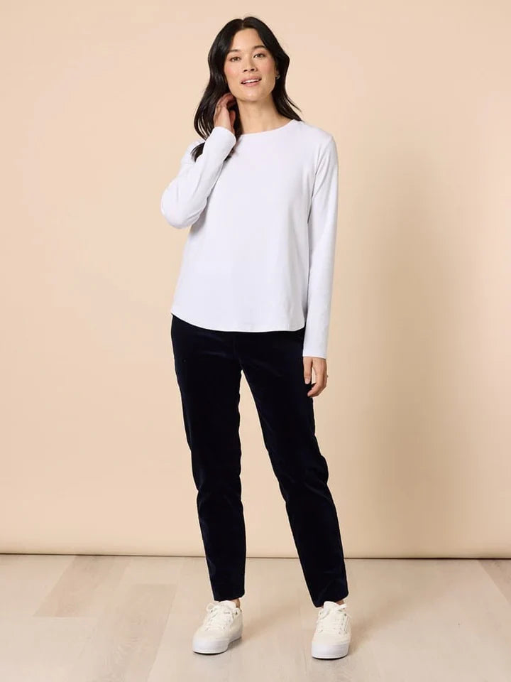 Avenue Cord Pant in Navy