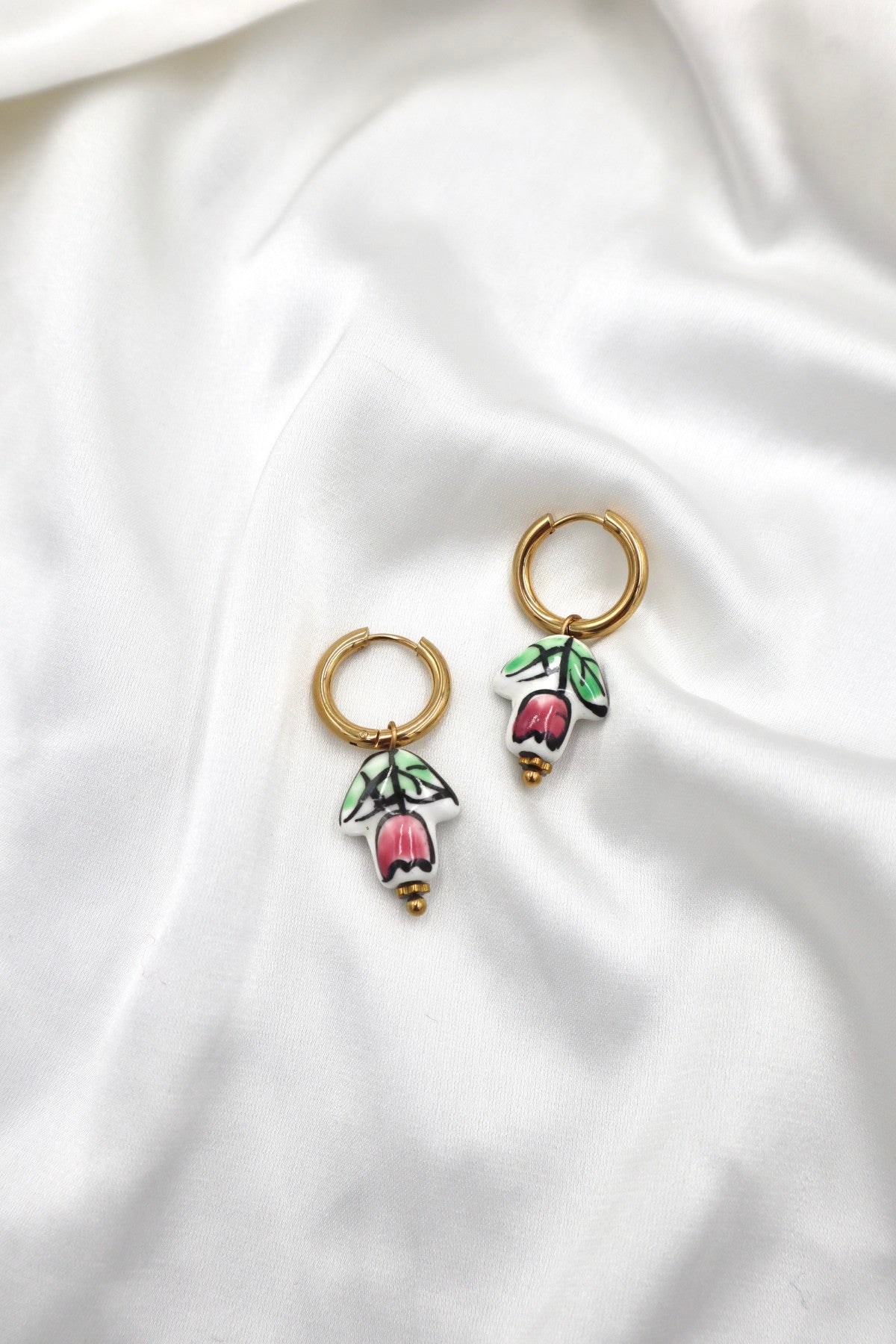 Graca Charm Hoops in Pink Tulip