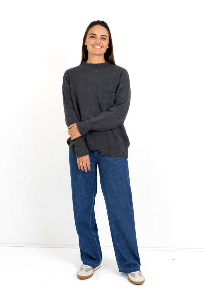 Hollister Box Knit With Pocket in Grey