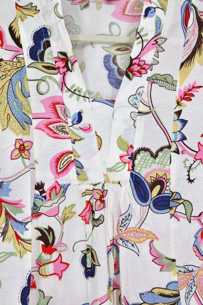 V-Neck Long Dress in White Floral