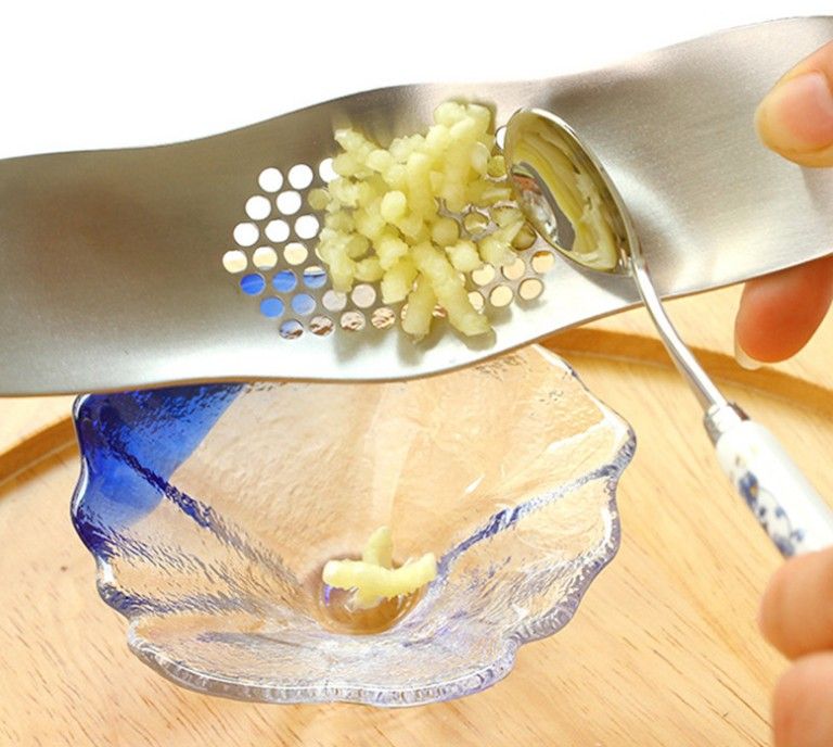 Garlic Rocker Crusher