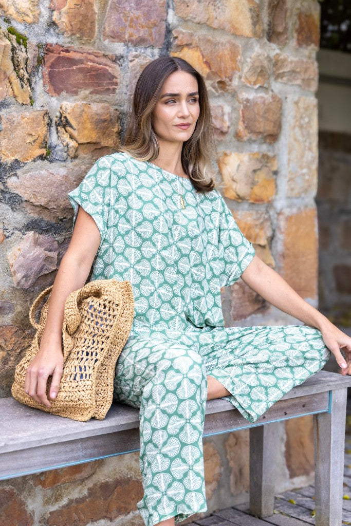 Clarrise Top in Moss