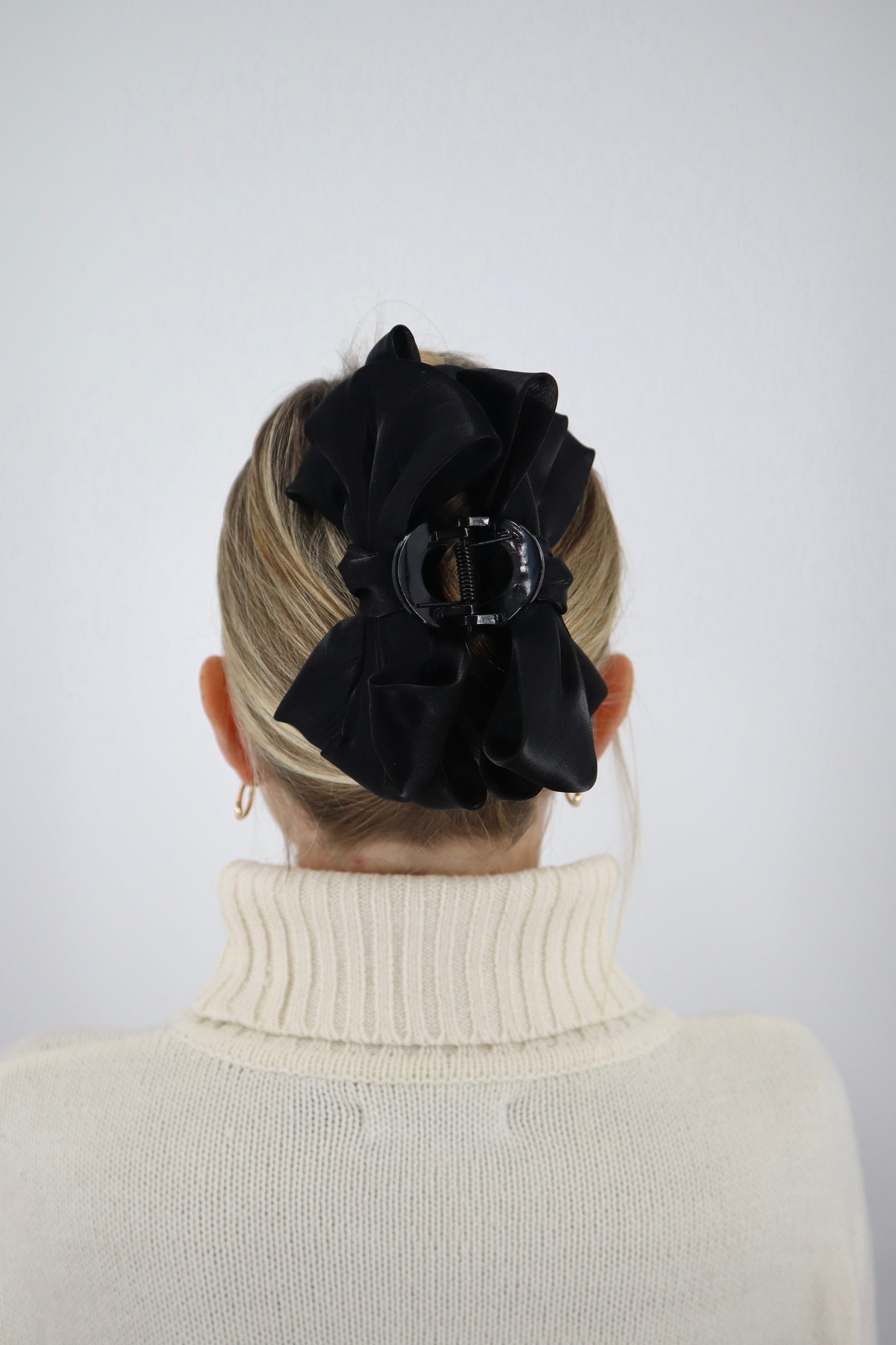 Bow-Tique Black Bow Clamp