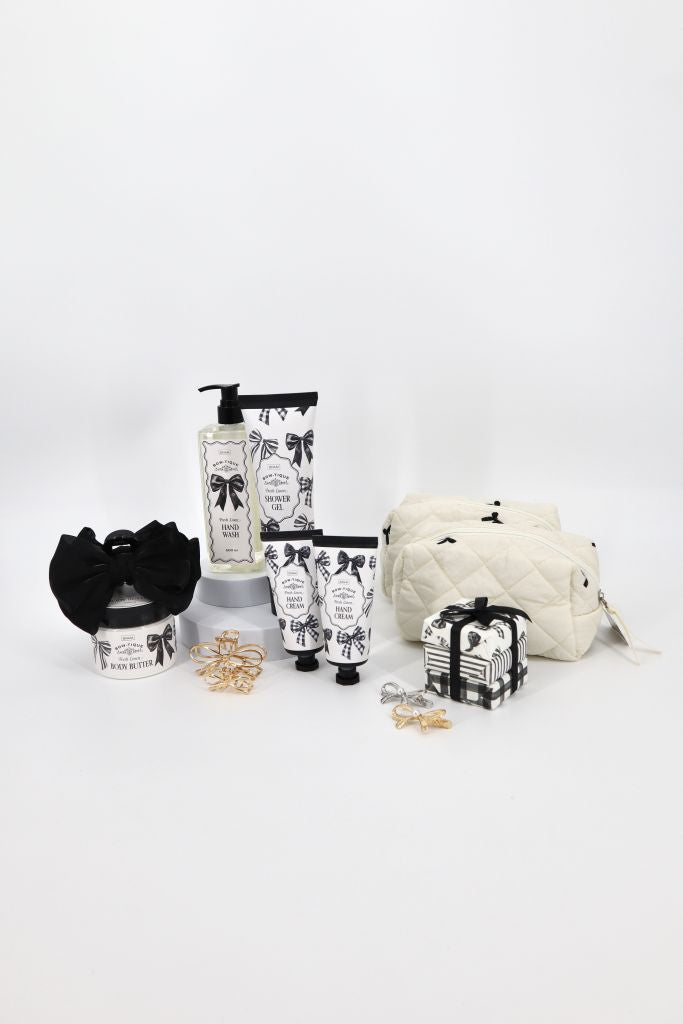 Bow-Tique Quilt Cosmetic Bag