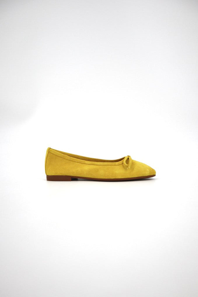 Napoli Pump in Mustard