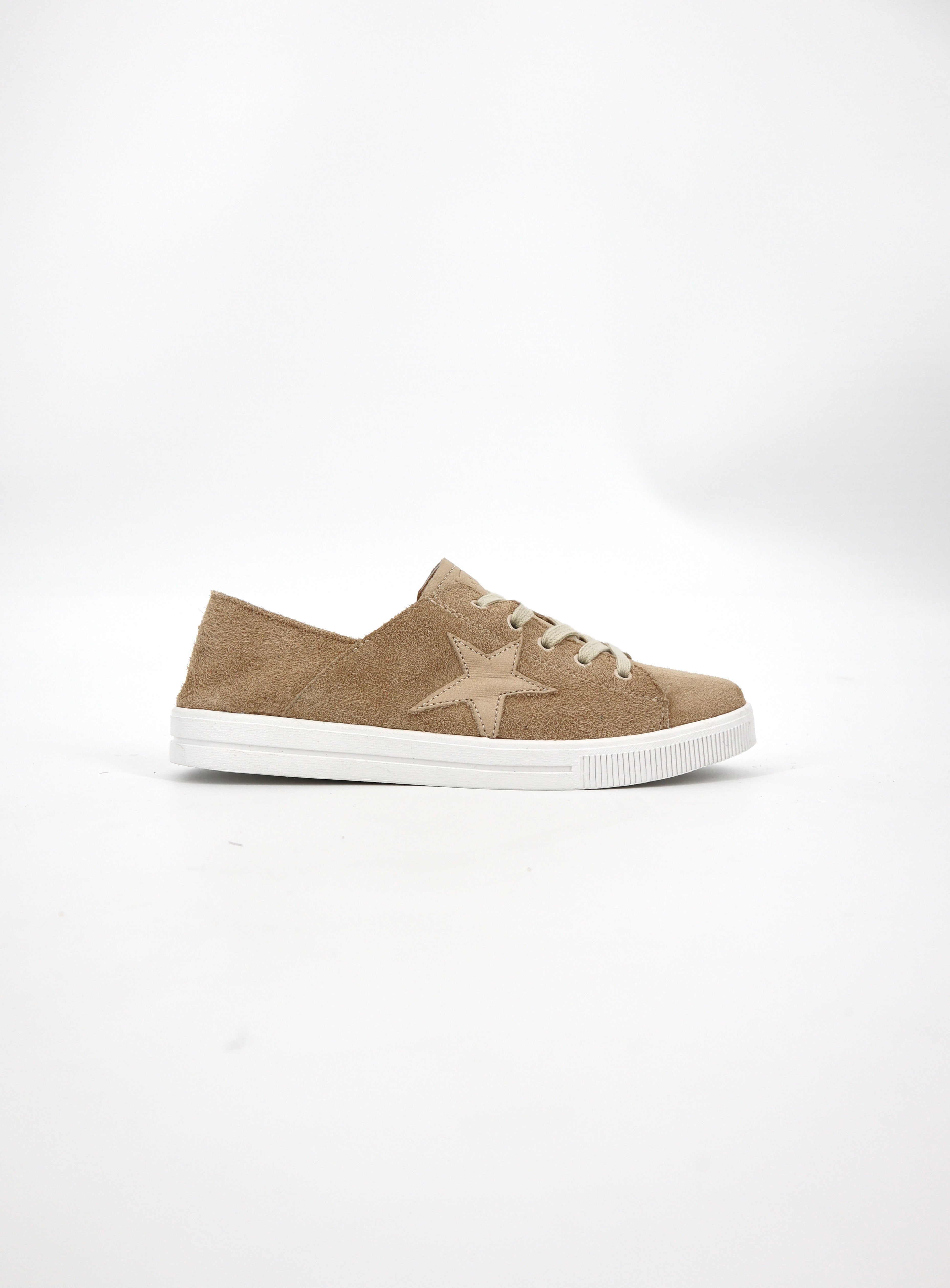 NEW YEAR ㊵ Julz Vicki Sneaker in Teddy Brown | Shop AP Jones Online Now
