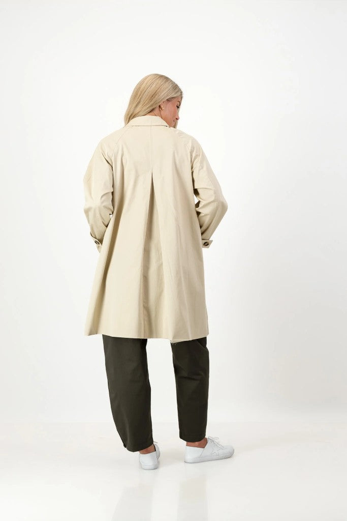 Carla Cotton Twill Coat in Stone