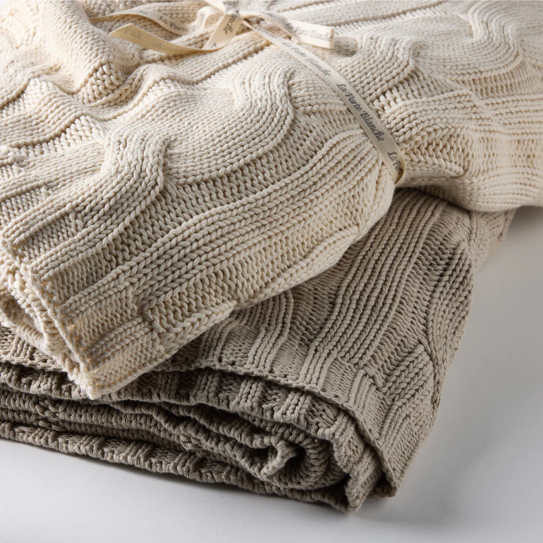 Cable Knit Cotton Throw in Natural