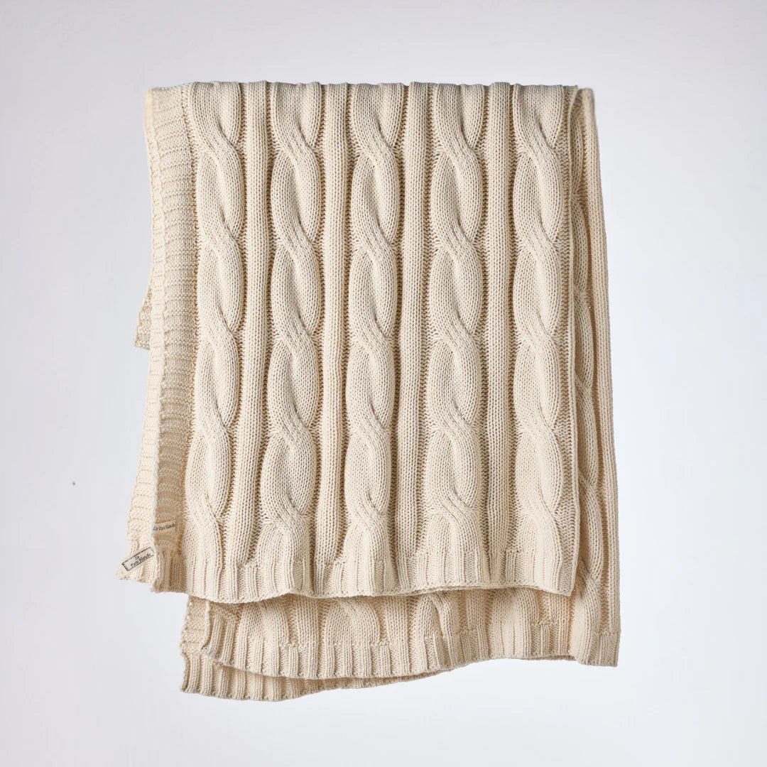 Cable Knit Cotton Throw in Natural