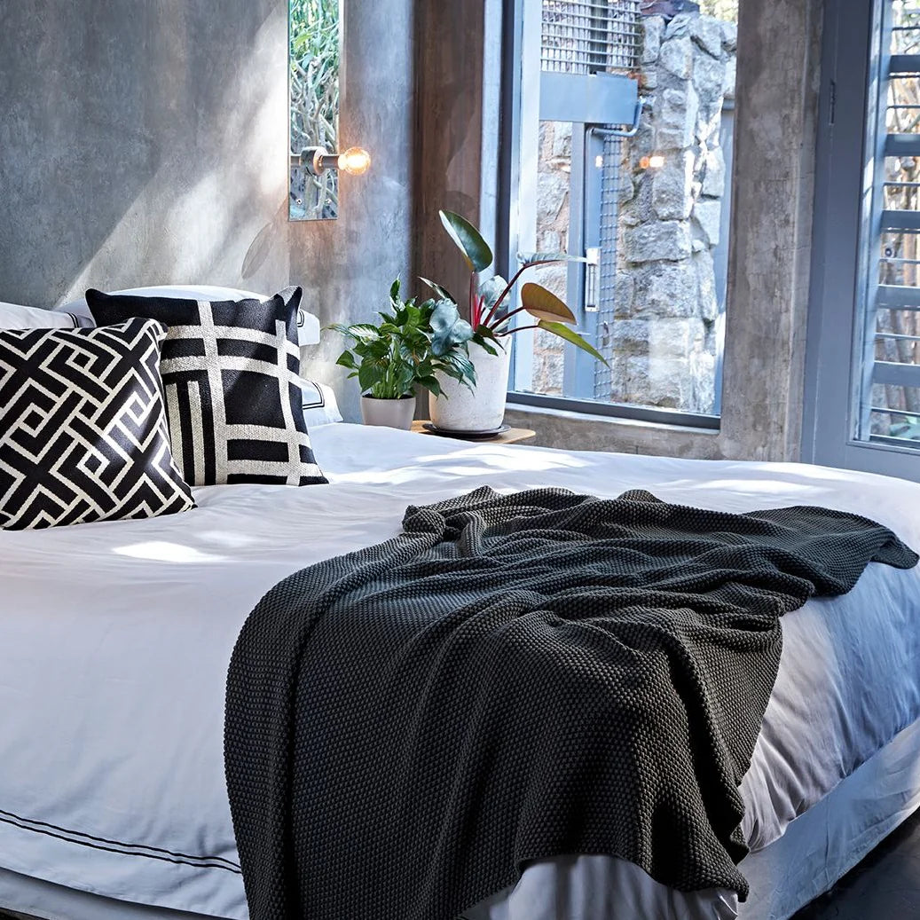 Stone Wash Moss Knit Cotton Throw in Fossil Grey