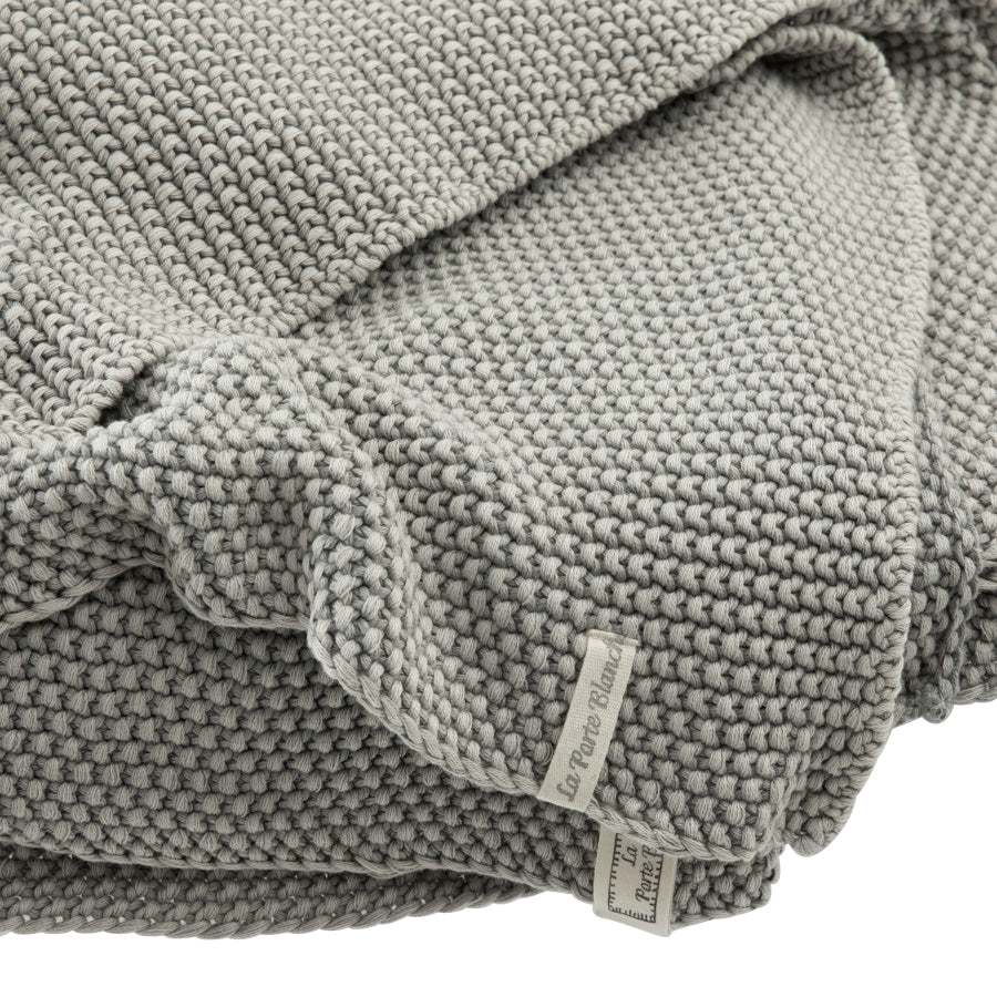 Stone Wash Moss Knit Cotton Throw in Pebble Grey