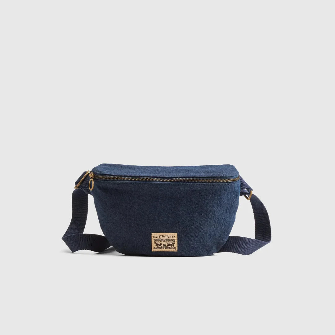 Devon Crossbody Bag in Dark Blue
