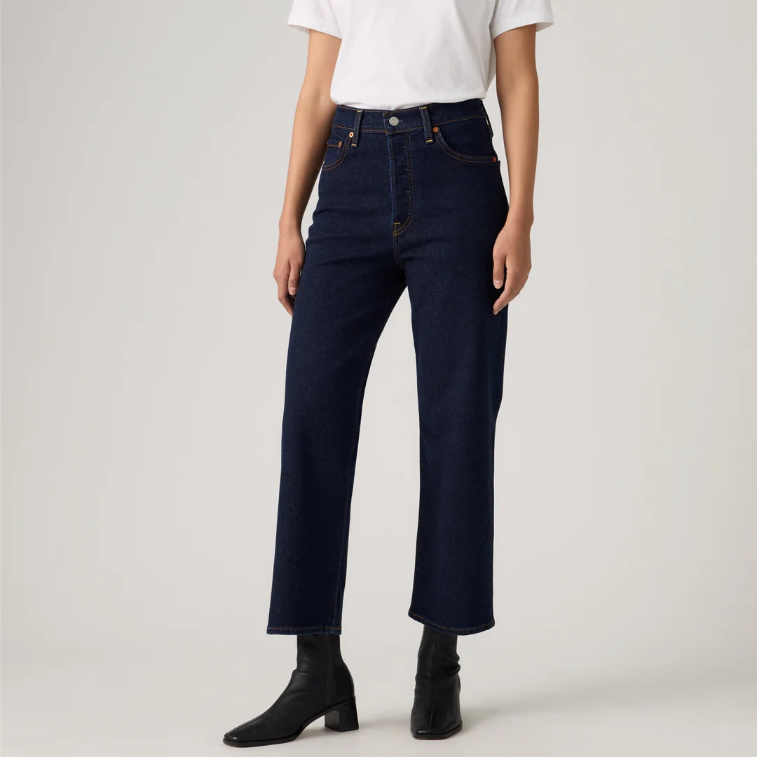 Ribcage Straight Ankle Jean in Woah What