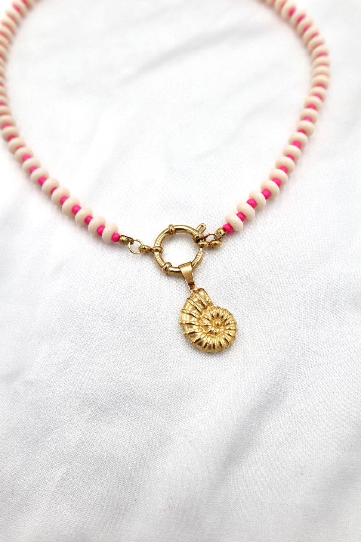 Lisboa Two Tone Charm Necklace in Cream / Hot Pink / Shell
