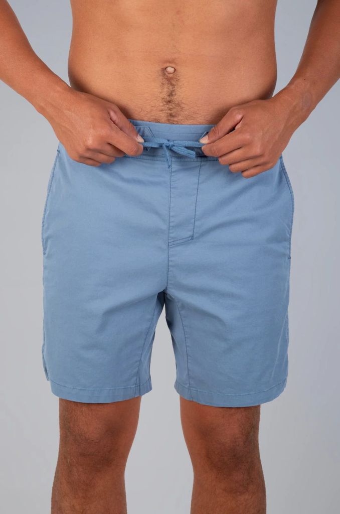 Comfort Walkshort in Provincial Blue