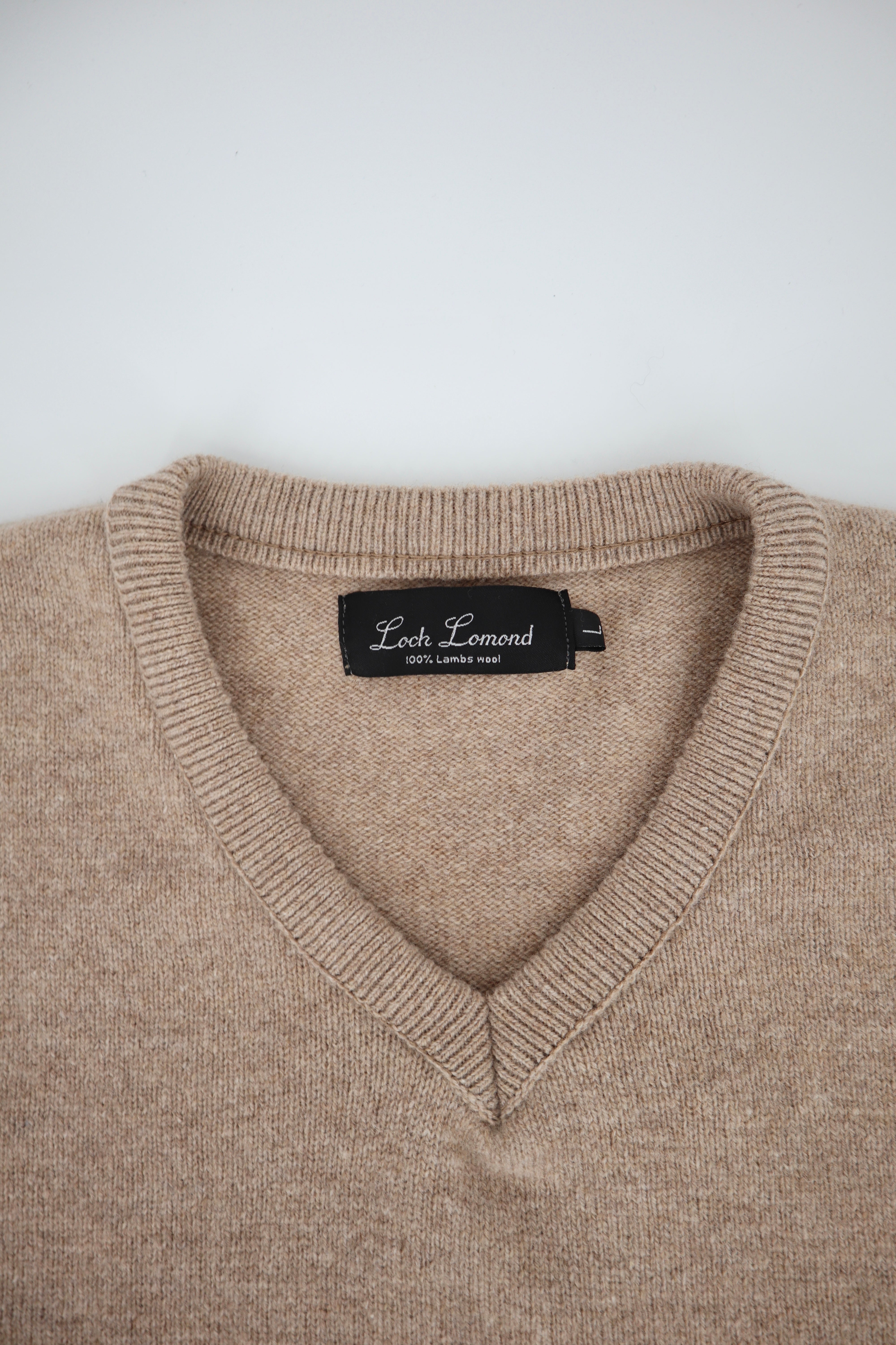 Lambswool V Neck Sweater in Fudge