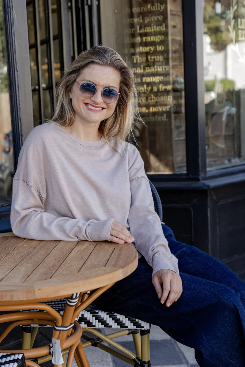 Irvine Contrast Stitching Classic Crew Neck in Stone