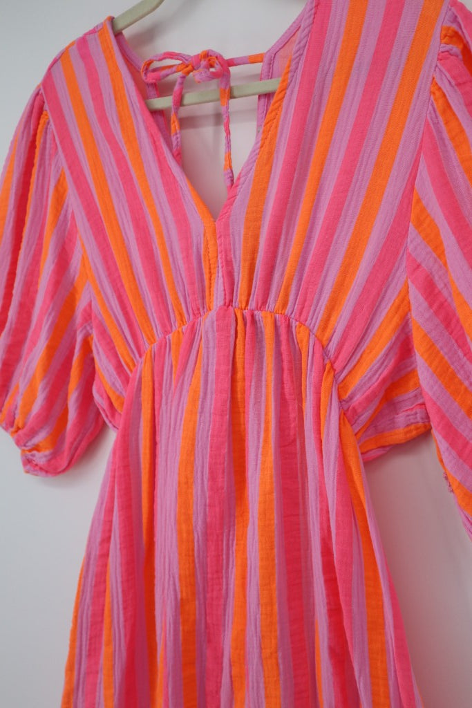 V-Neck Back Tie Dress in Pink Narrow Stripe