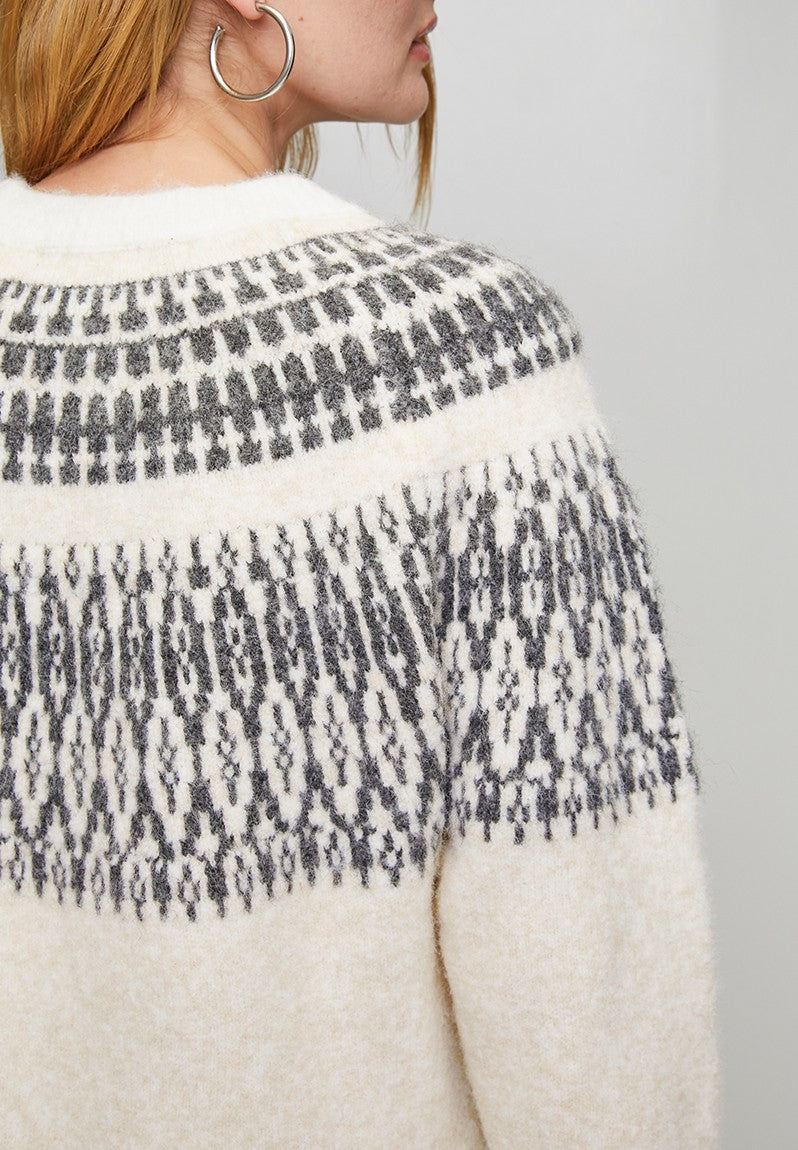 Knit Raglan Pattern Pullover in Beige