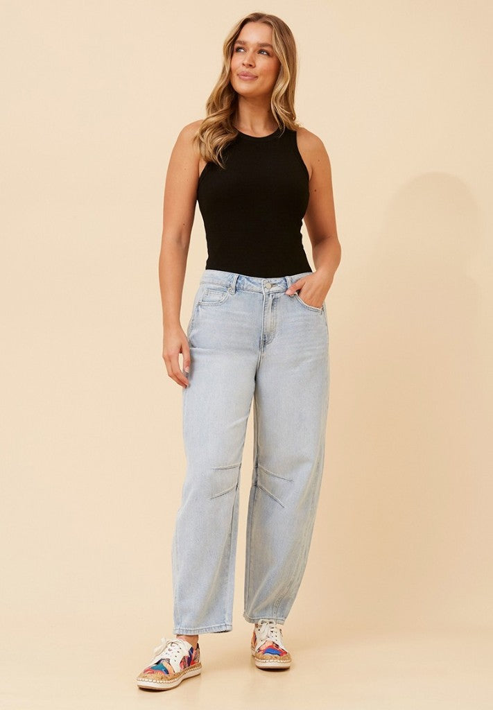 High Waist Barrel Jeans in Light Wash