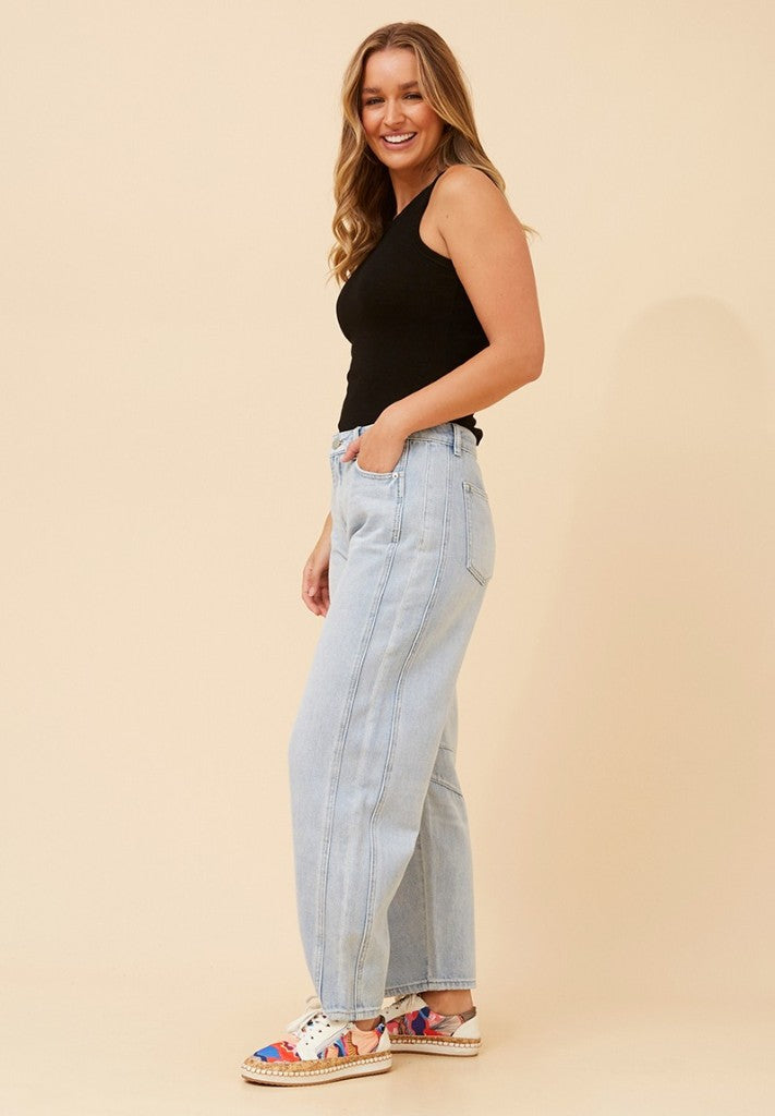 High Waist Barrel Jeans in Light Wash