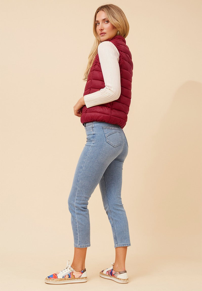 Sleeveless Puffer in Red