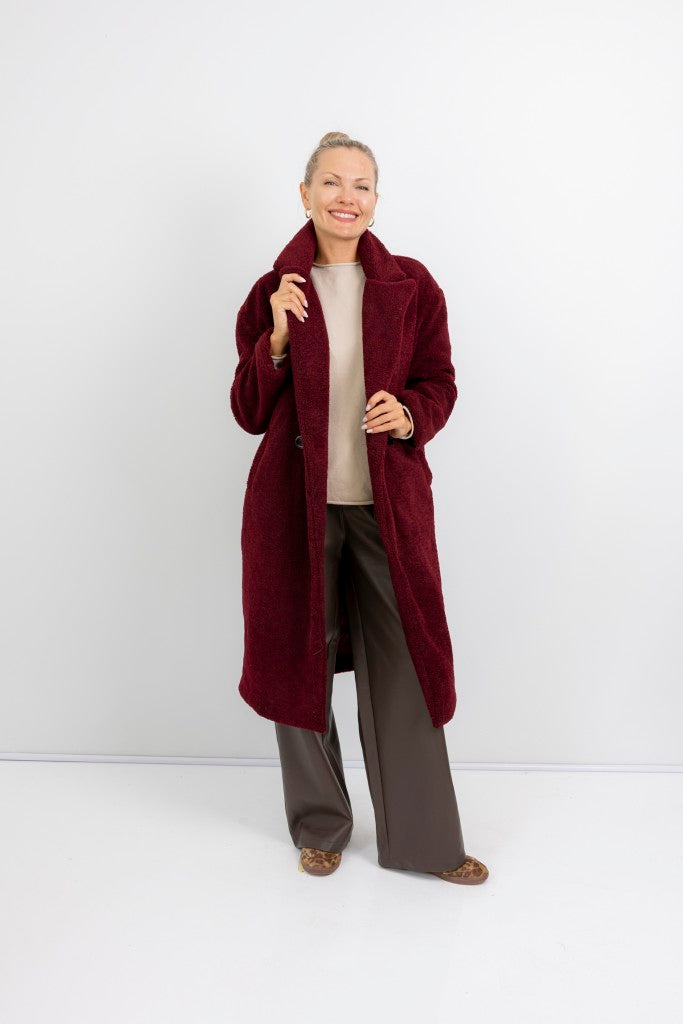Nouvelle Teddy Fur Lined Coat in Bordeaux