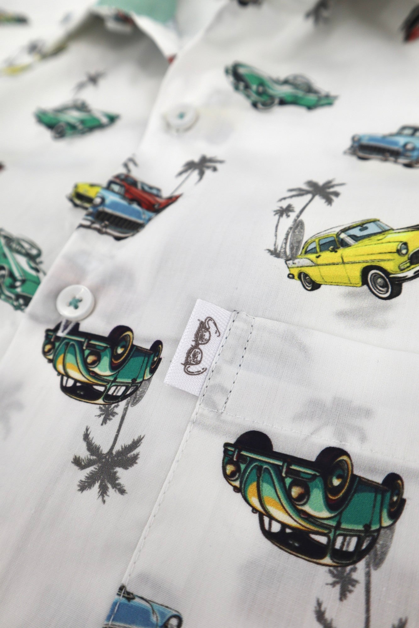 Printed Cotton Shirt in White / Retro Cars