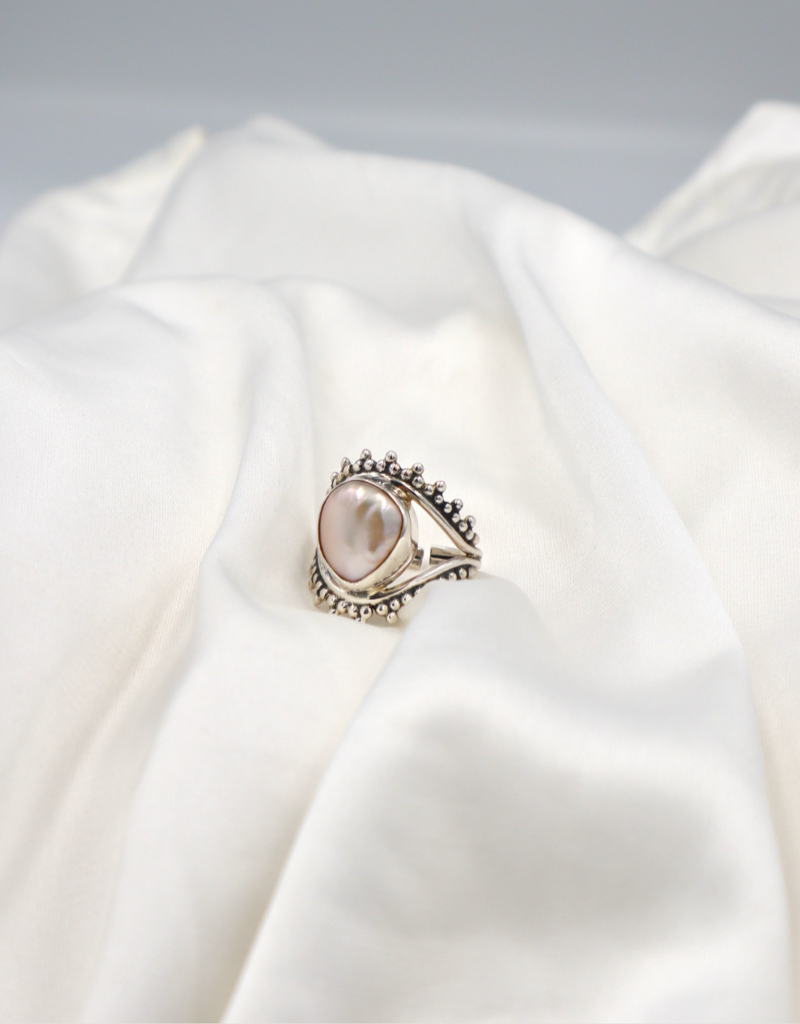 Pearl ring online outlet shopping