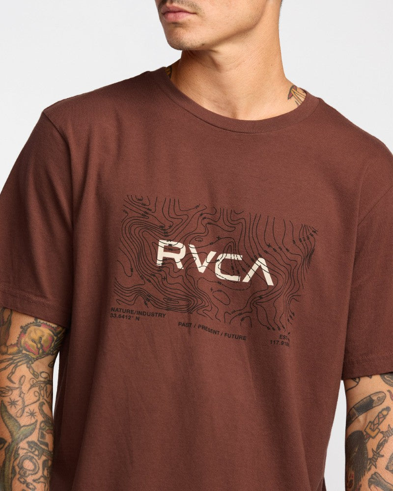 Topo XL Red Stitch SS Tee in Red Earth