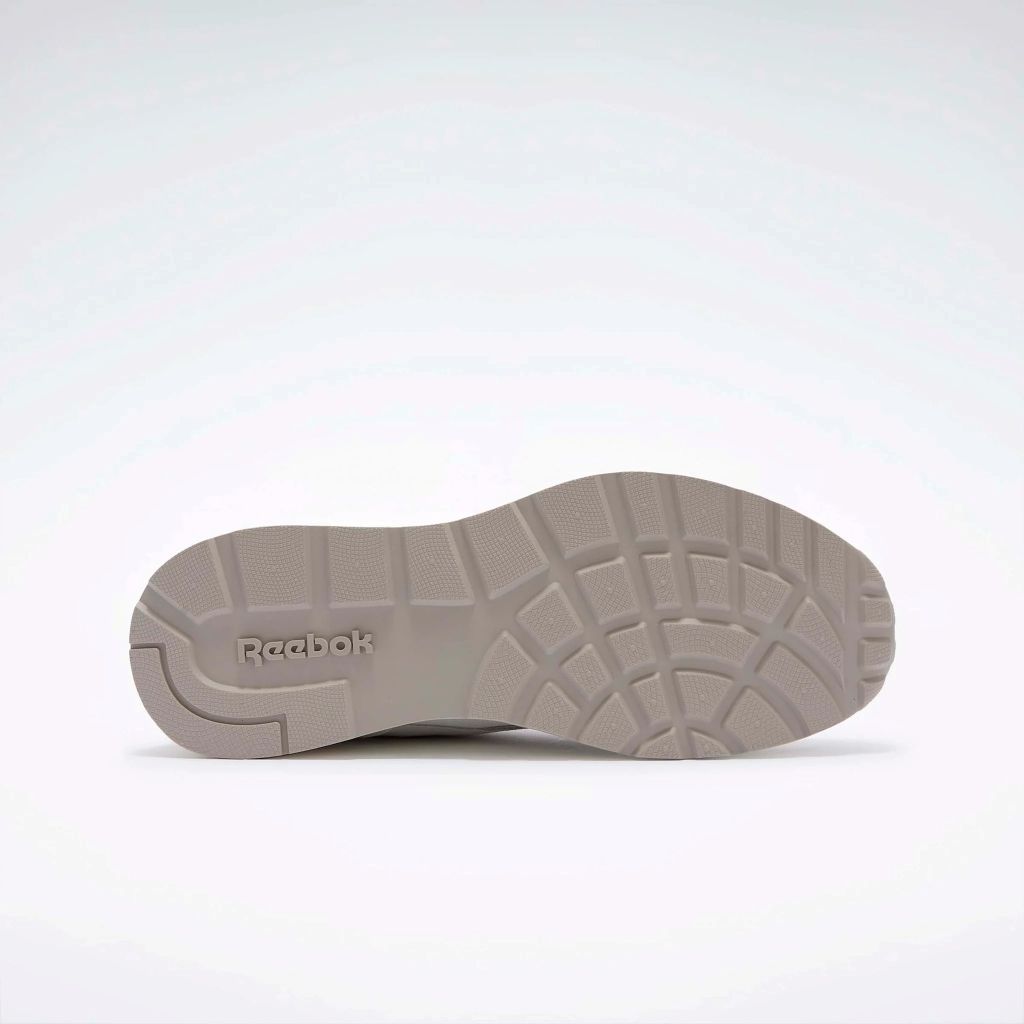 GL1100 Sneaker in Barely Grey / Grey 1 / Hazy Grey